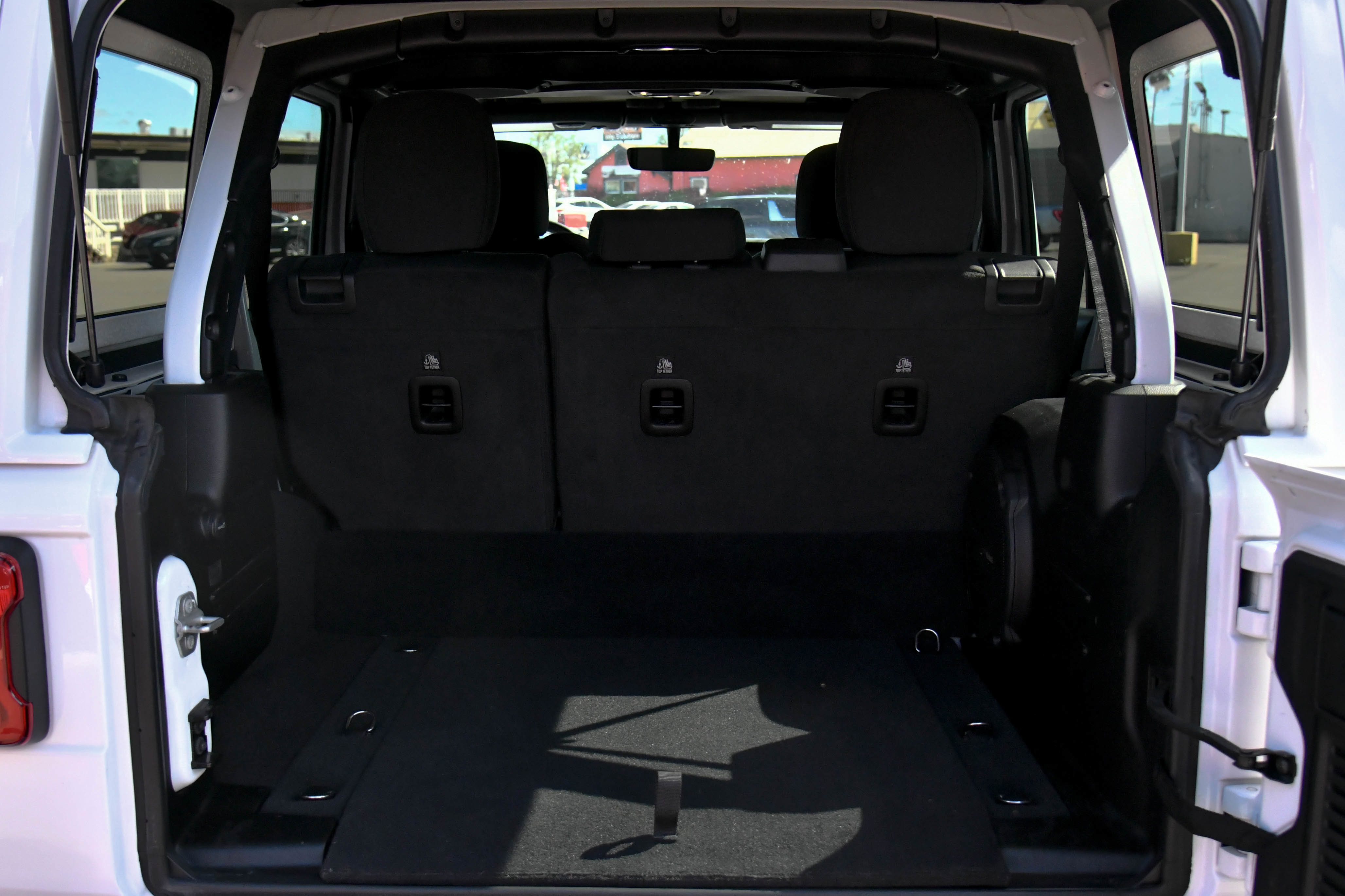 Used 2023 Jeep Wrangler Unlimited Rubicon 4xe w/ Steel Bumper Group image 43