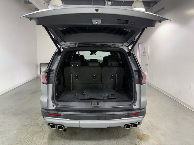 Certified 2025 GMC Acadia Elevation image 8