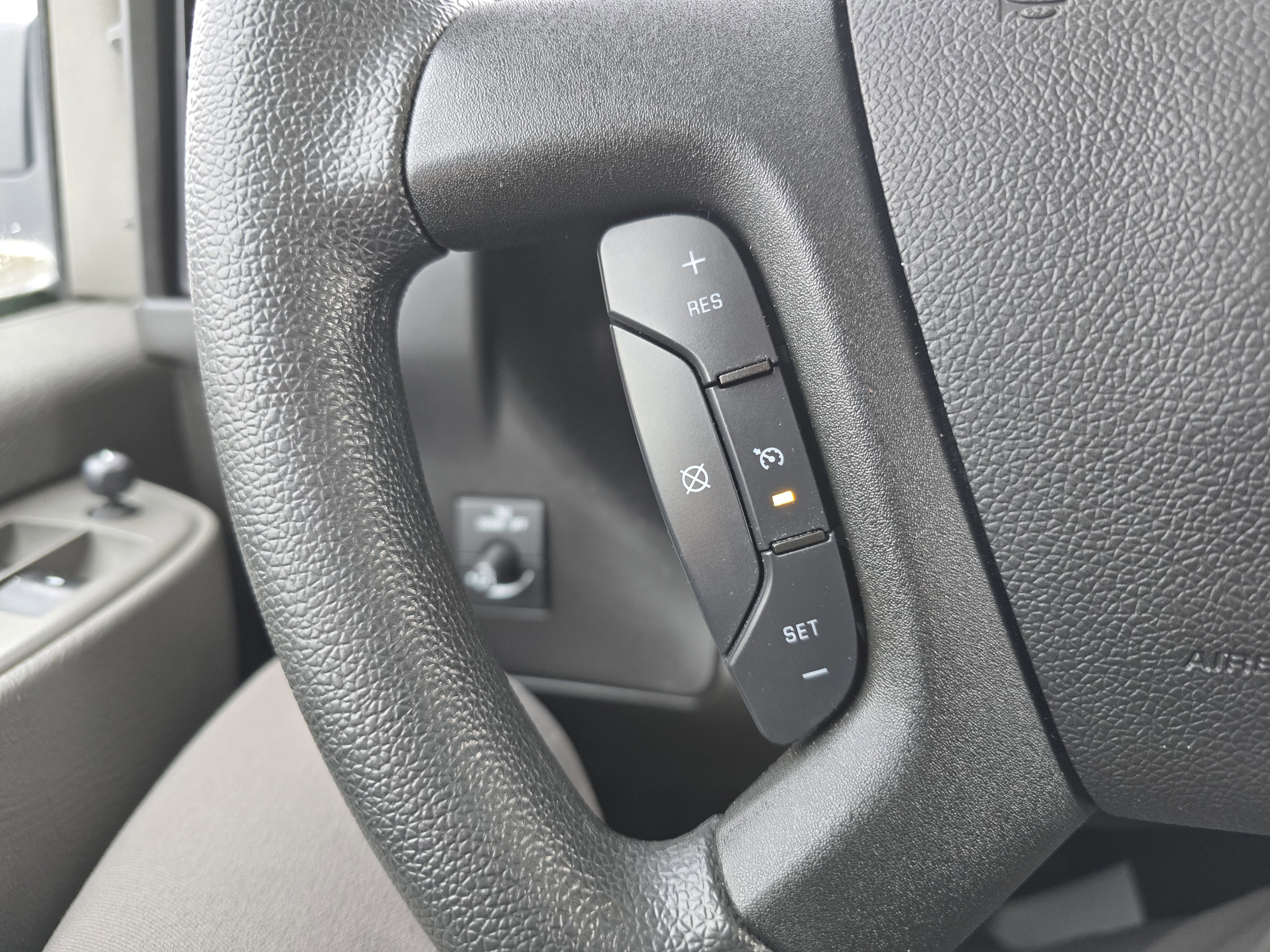 Used 2024 Chevrolet Express 3500 LS image 22