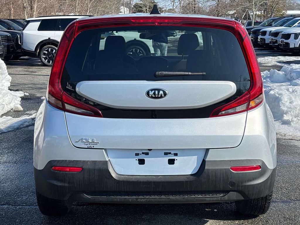 Certified 2021 Kia Soul LX image 4