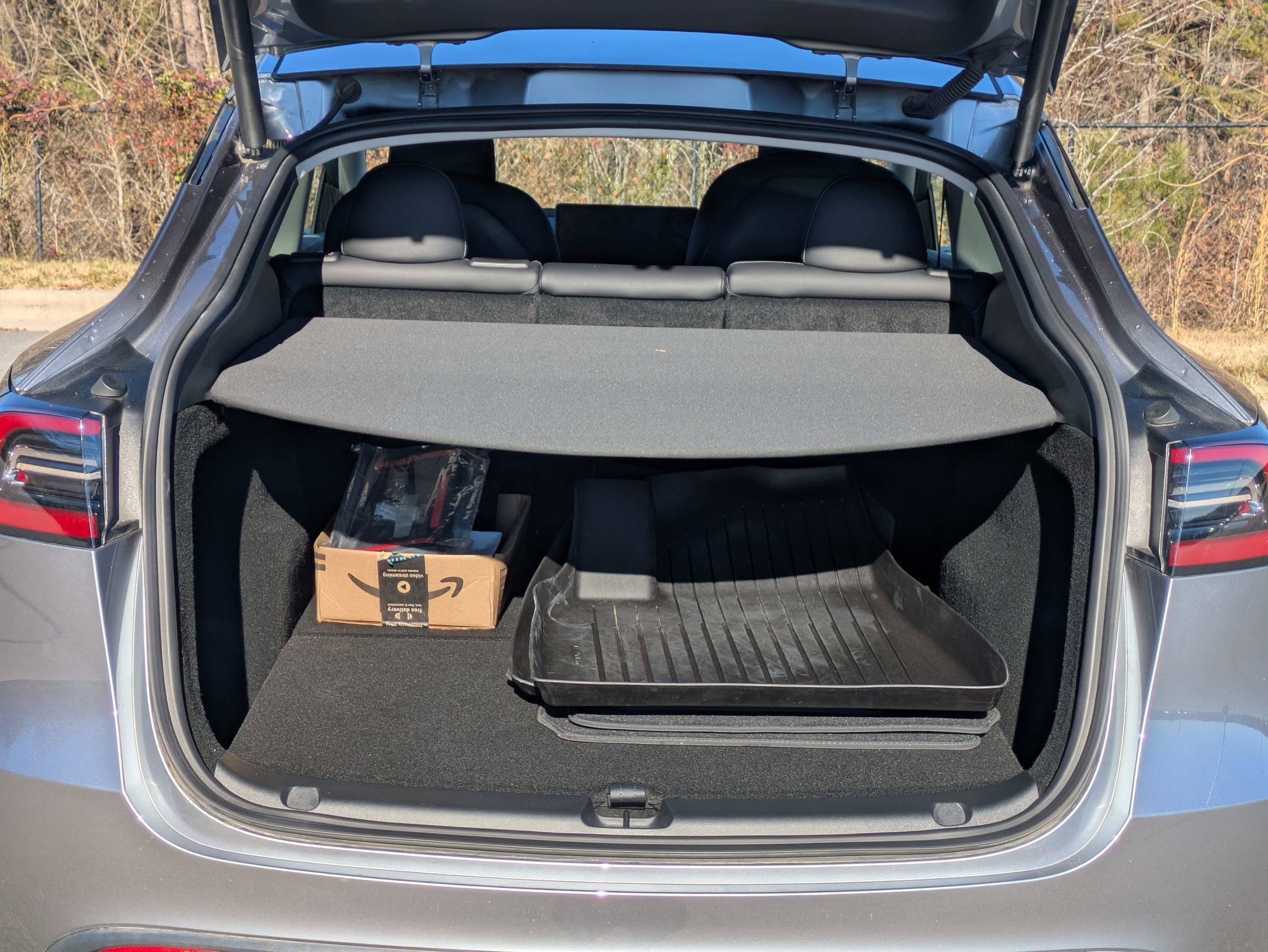 Used 2025 Tesla Model Y Long Range image 22