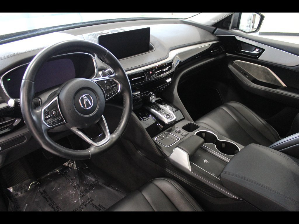 Used 2023 Acura MDX SH-AWD image 13