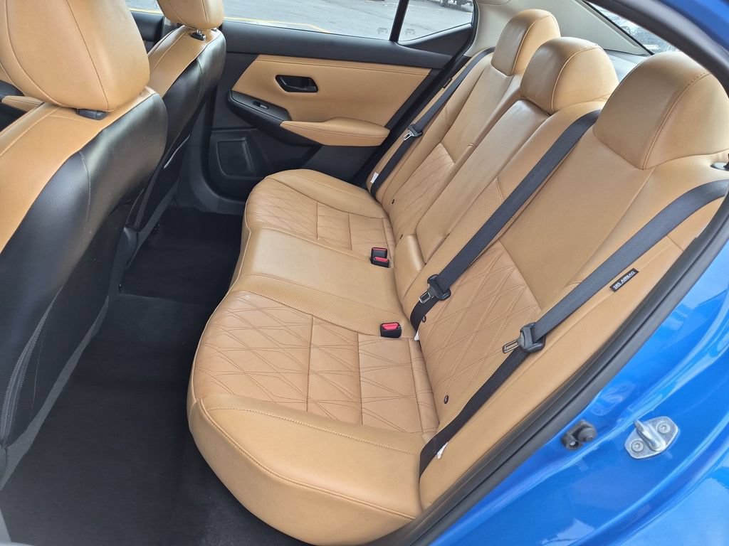 Used 2025 Nissan Sentra SV w/ SV Premium Package FWD image 23