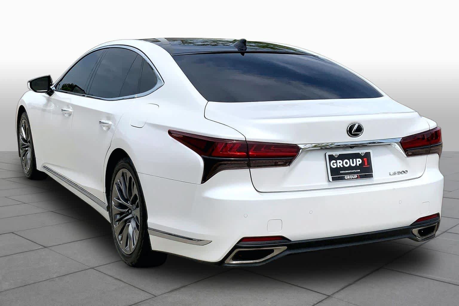 Used 2022 Lexus LS 500 w/ Interior Upgrade Package RWD image 11