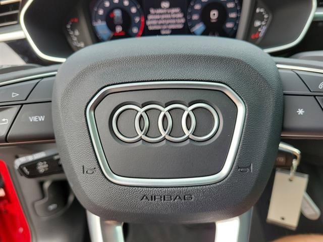 Used 2025 Audi Q3 2.0T Premium image 23