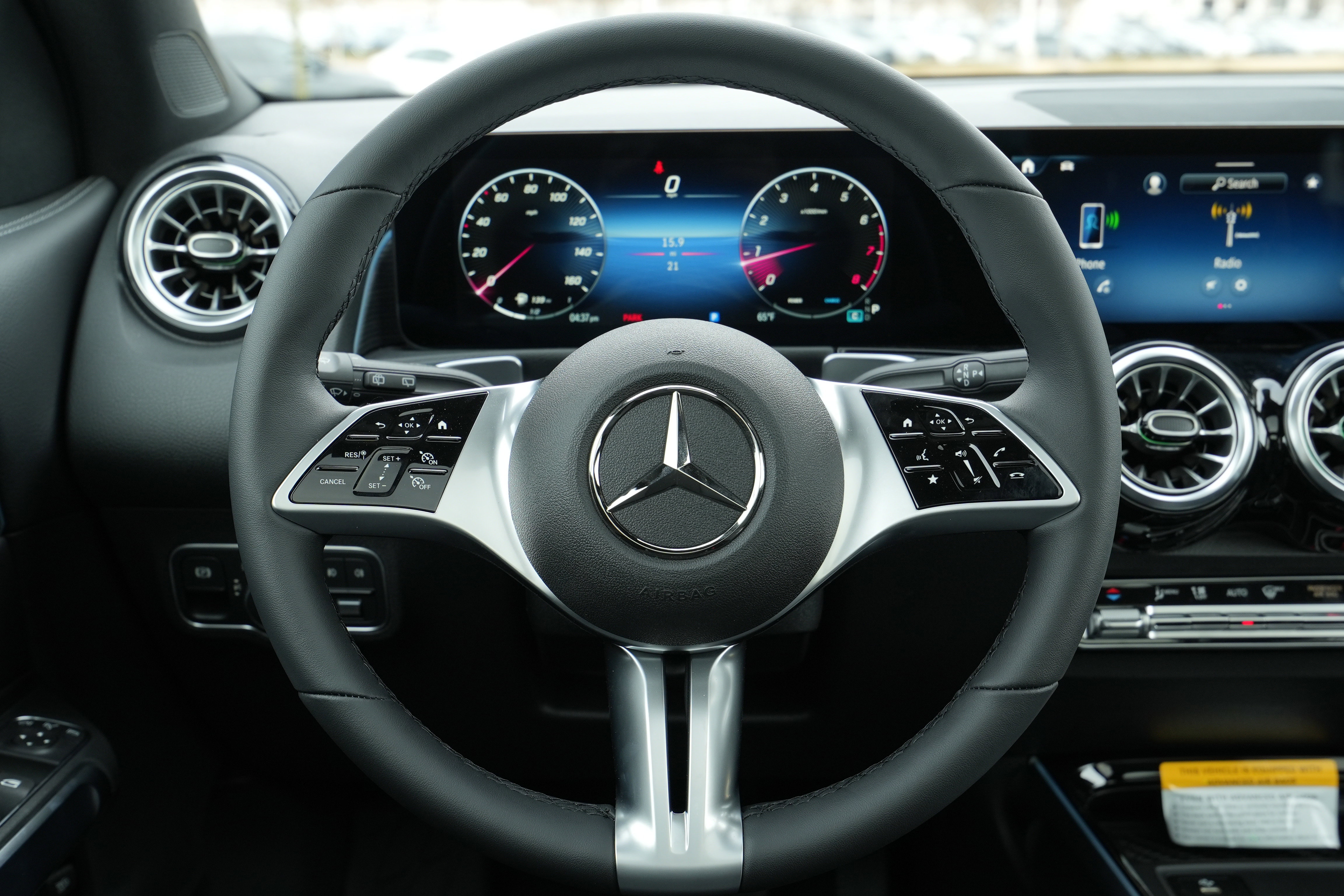 New 2026 Mercedes-Benz GLB 250 4MATIC image 21