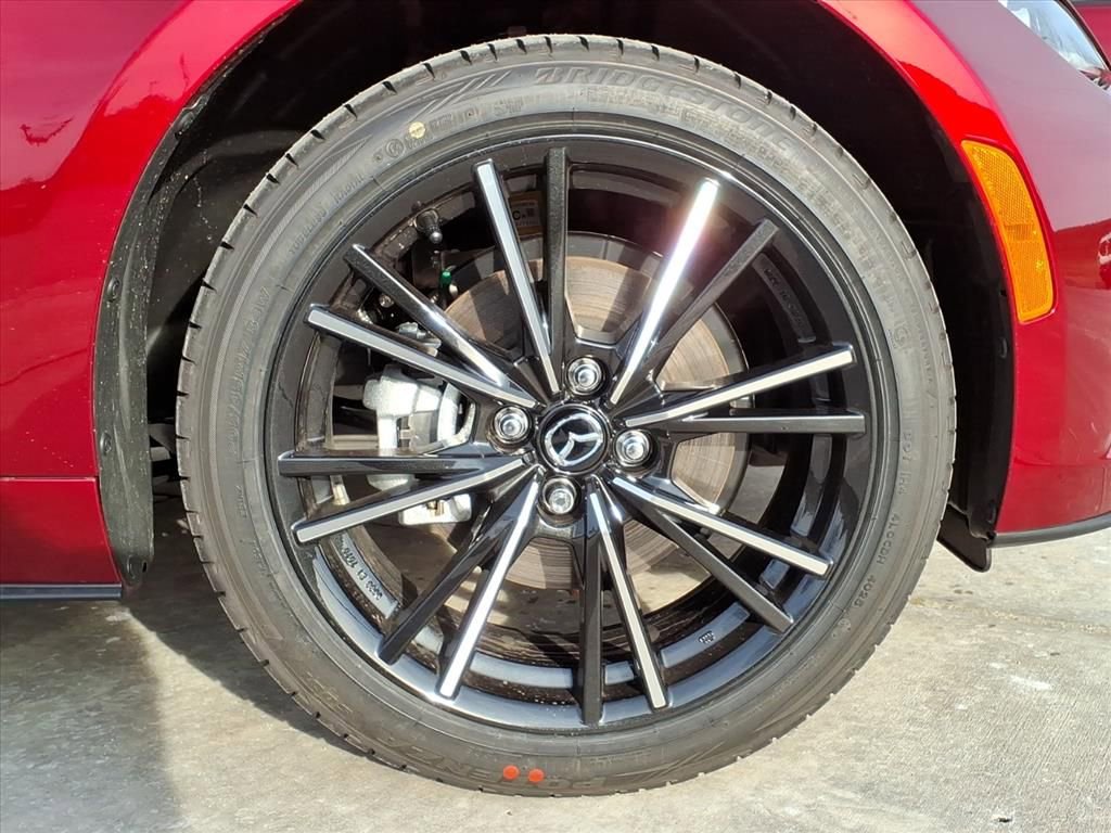 New 2025 MAZDA MX-5 Miata Grand Touring w/ Weather Package image 9