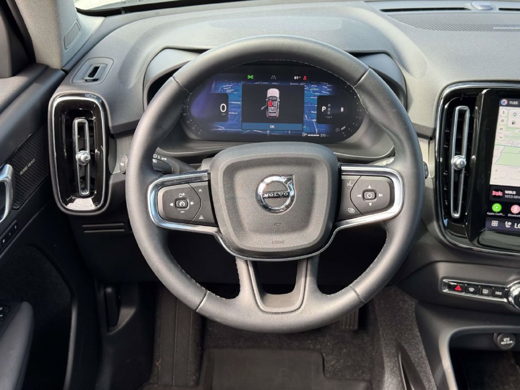 Used 2026 Volvo XC40 B5 Plus w/ Protection Package Premier AWD/4WD image 12