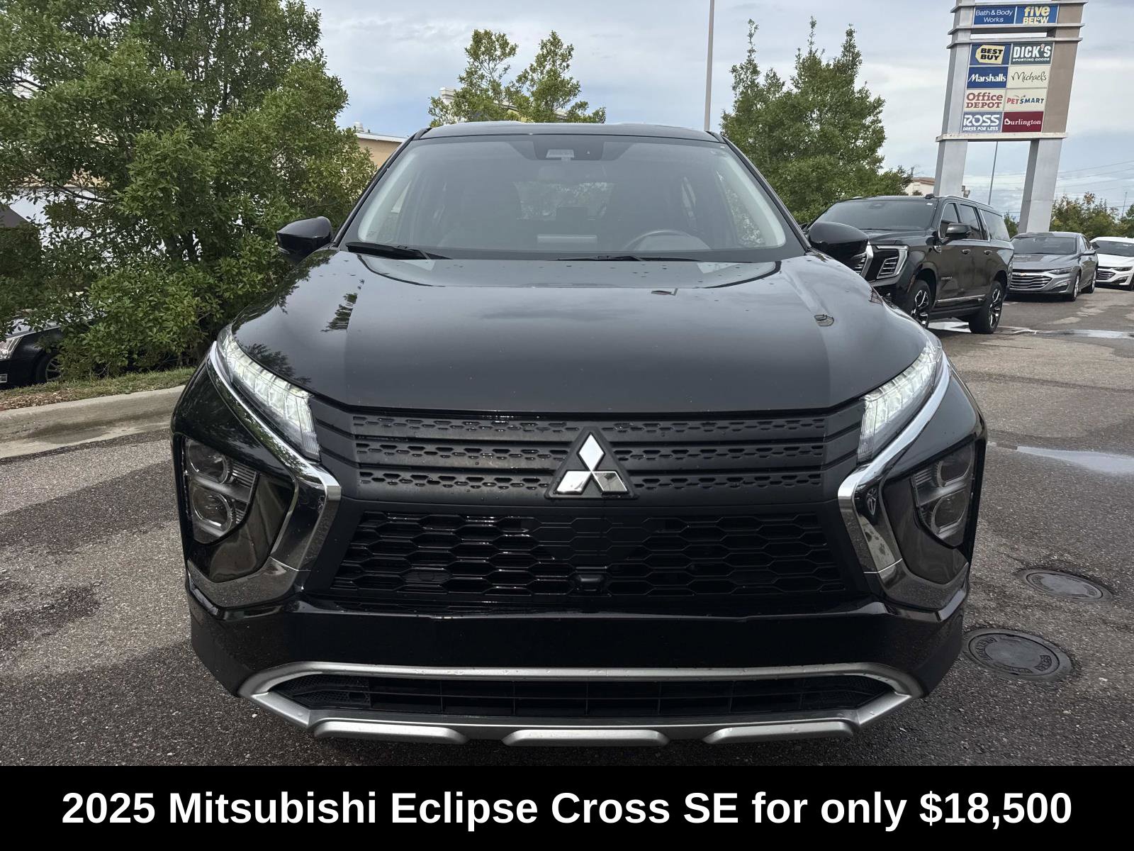 Used 2025 Mitsubishi Eclipse Cross SE AWD/4WD image 2