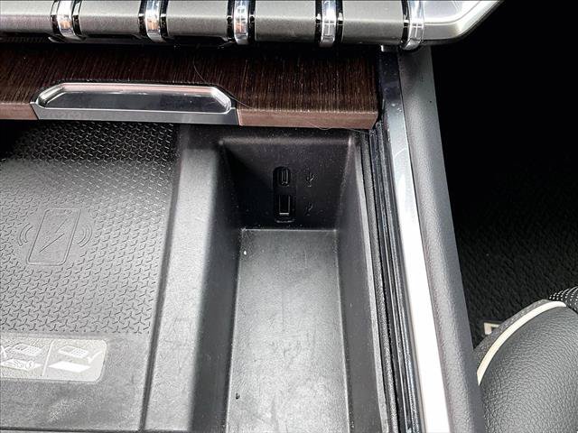 Used 2025 GMC Acadia Denali w/ LPO, Floor Liner Package FWD image 25