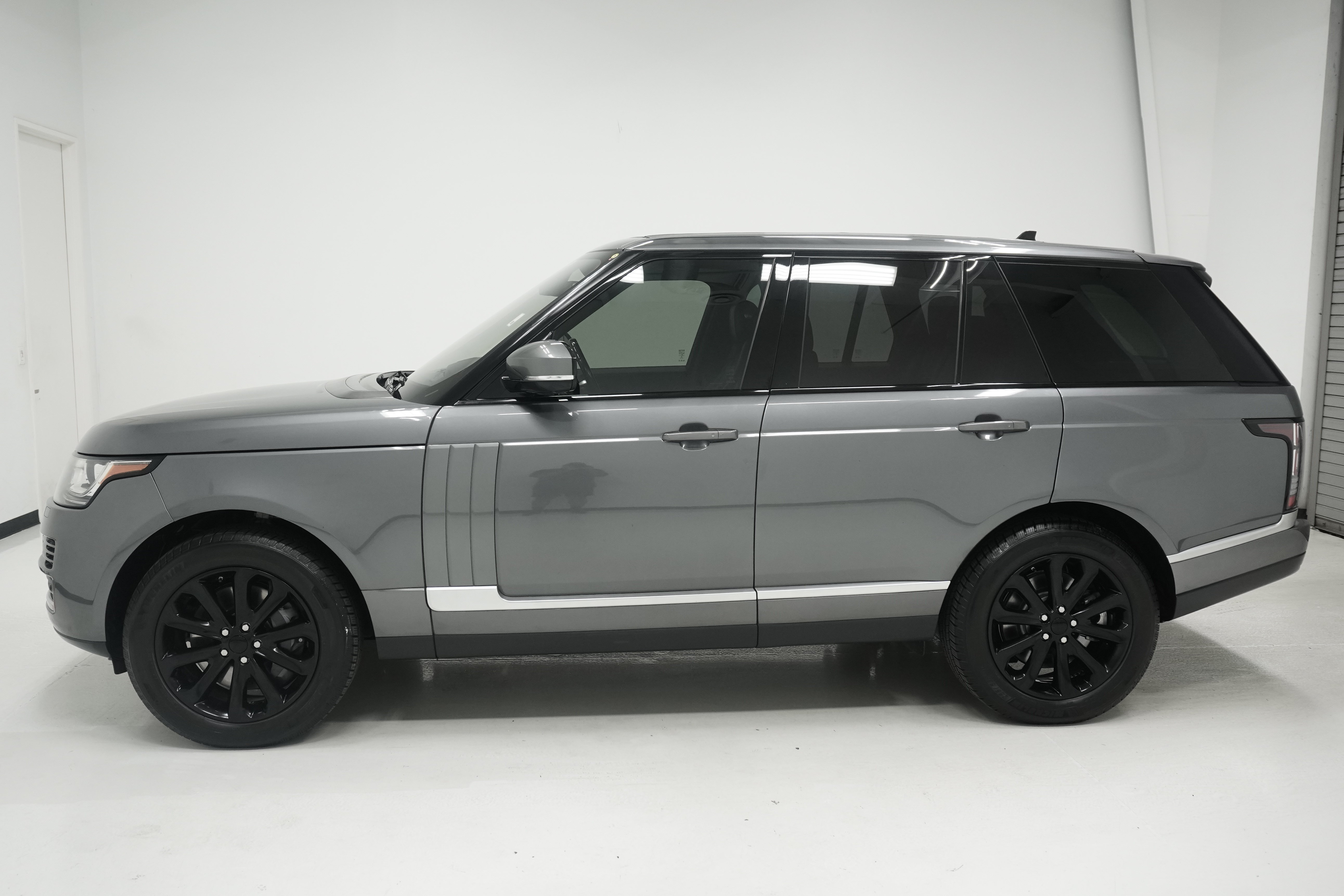 Used 2016 Land Rover Range Rover HSE AWD/4WD image 7