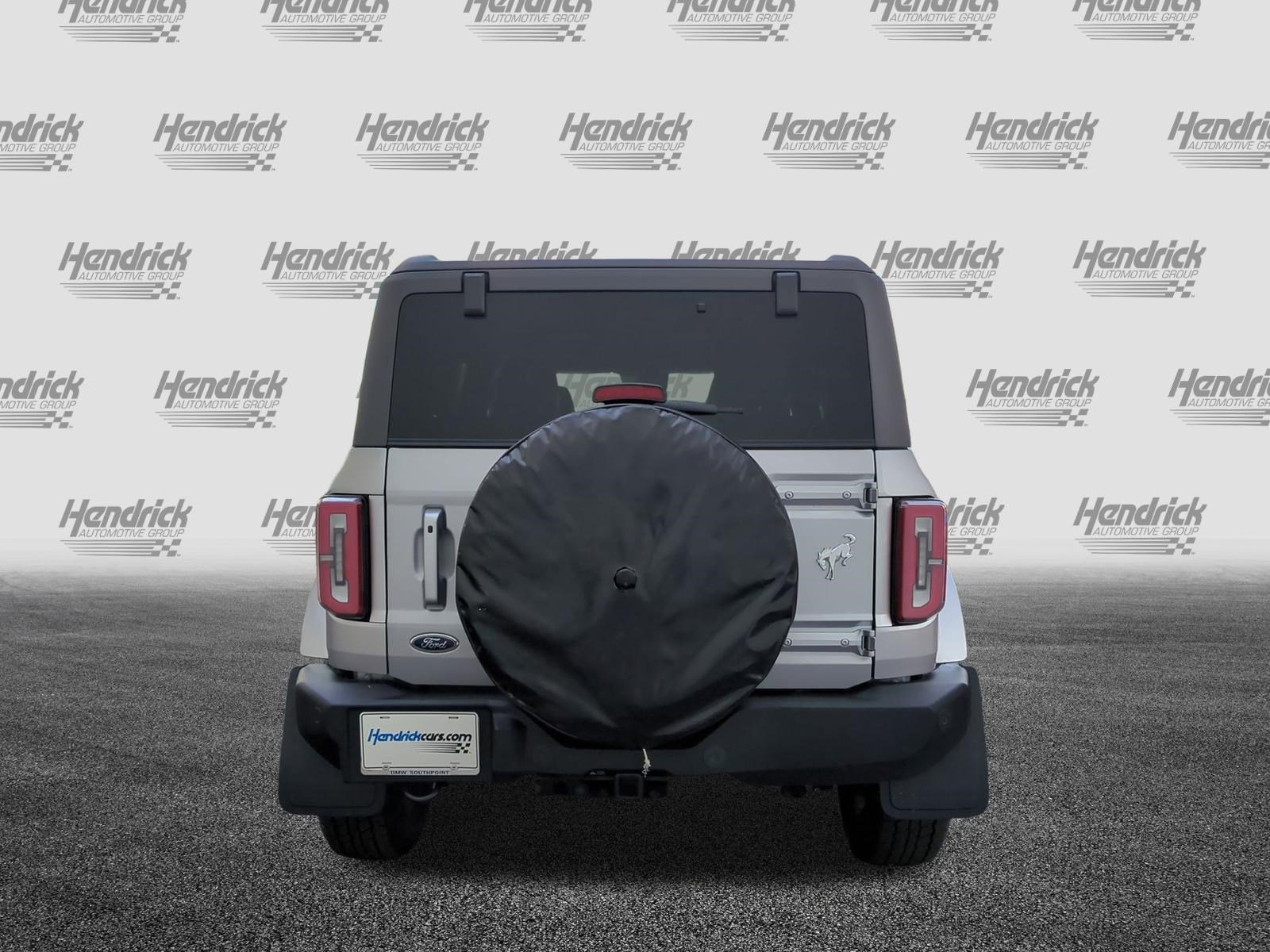 Used 2024 Ford Bronco Outer Banks image 9