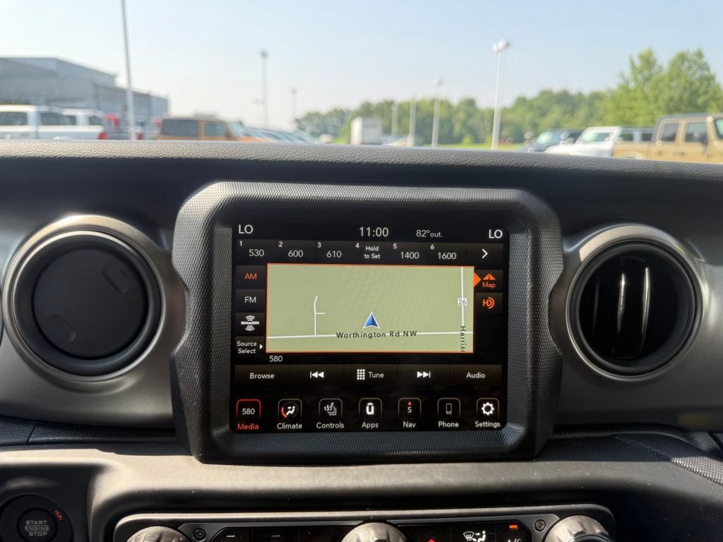 Used 2023 Jeep Gladiator Sport AWD/4WD image 24