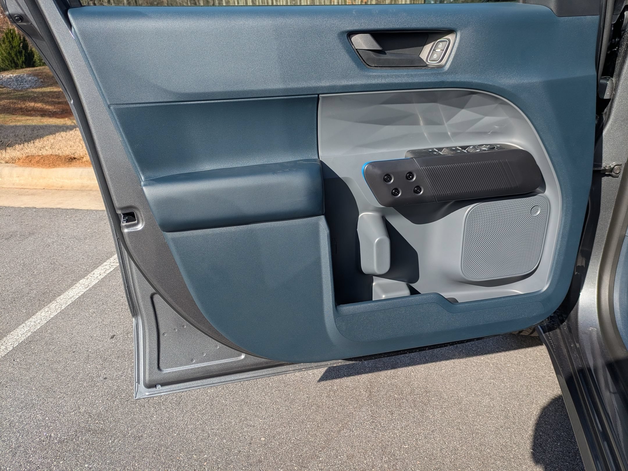 New 2026 Ford Maverick Lobo AWD/4WD image 9