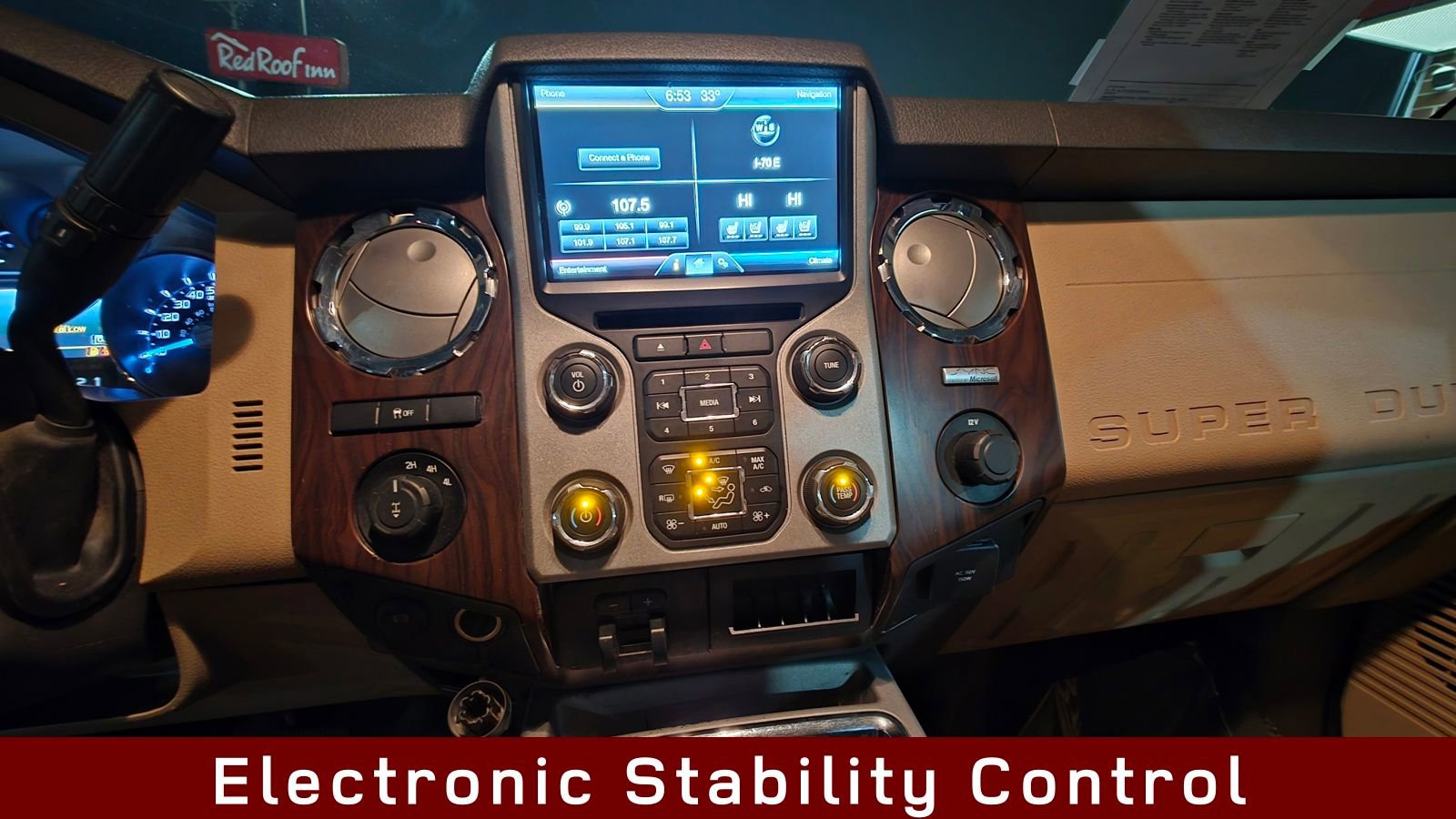 Used 2015 Ford F250 Lariat w/ Lariat Interior Package image 16