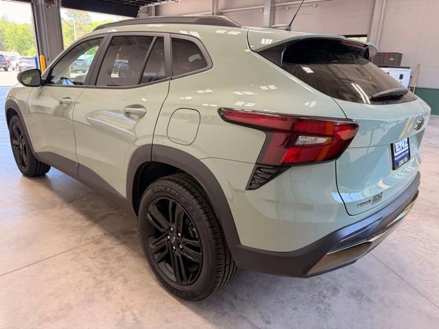 Used 2025 Chevrolet Trax ACTIV w/ Driver Confidence Package FWD image 6