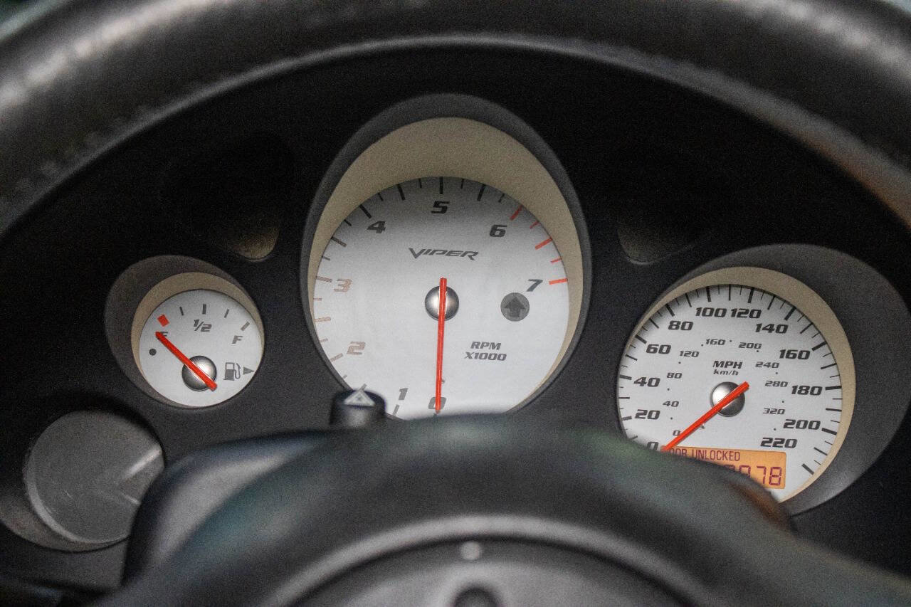 Used 2003 Dodge Viper SRT-10 image 20