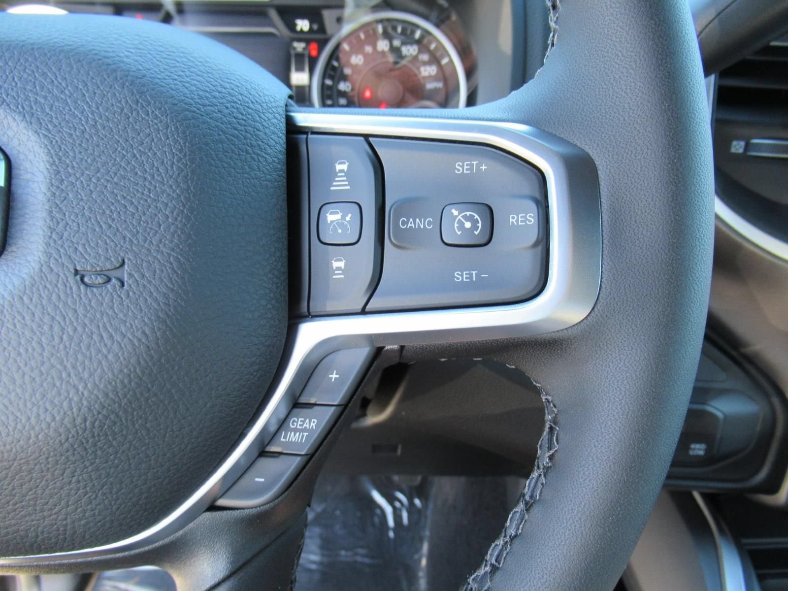 New 2026 RAM 3500 Big Horn AWD/4WD image 23