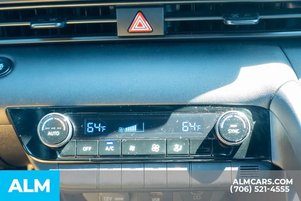 Certified 2025 Hyundai Elantra Sport FWD image 34