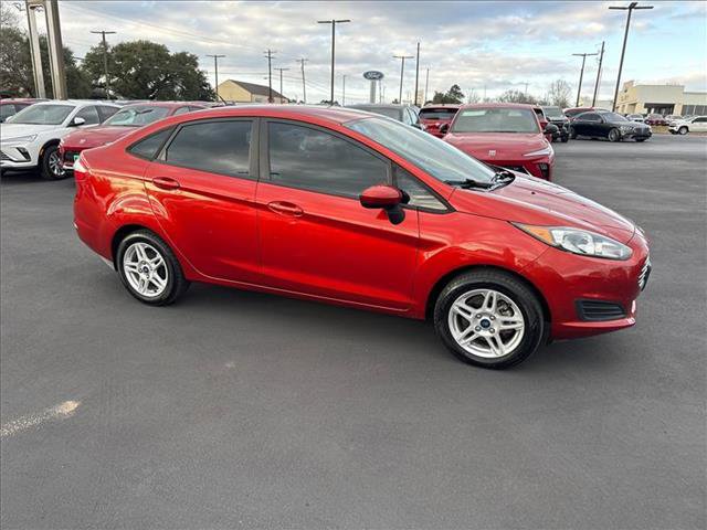 Used 2019 Ford Fiesta SE image 5