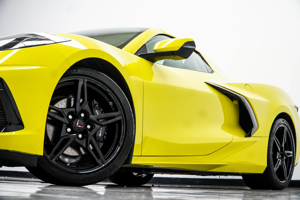 Used 2024 Chevrolet Corvette Stingray Premium Conv w/ 3LT RWD image 3