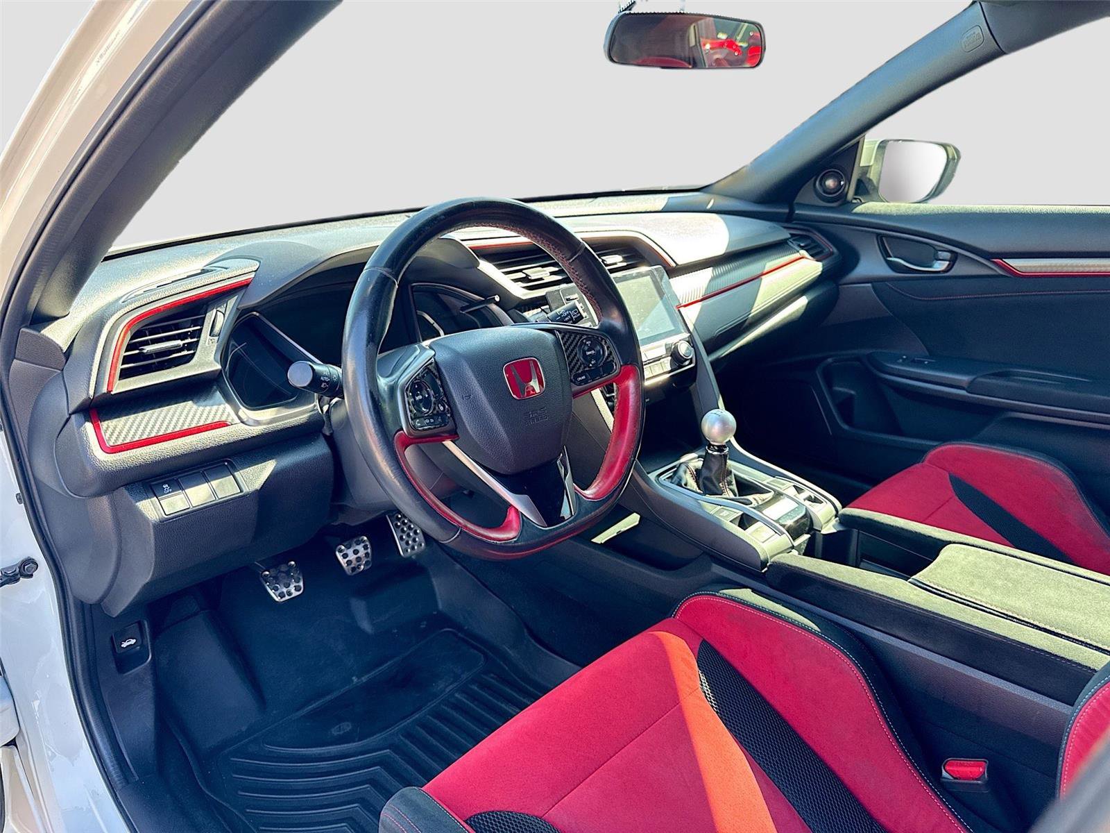 Used 2019 Honda Civic Type R image 9