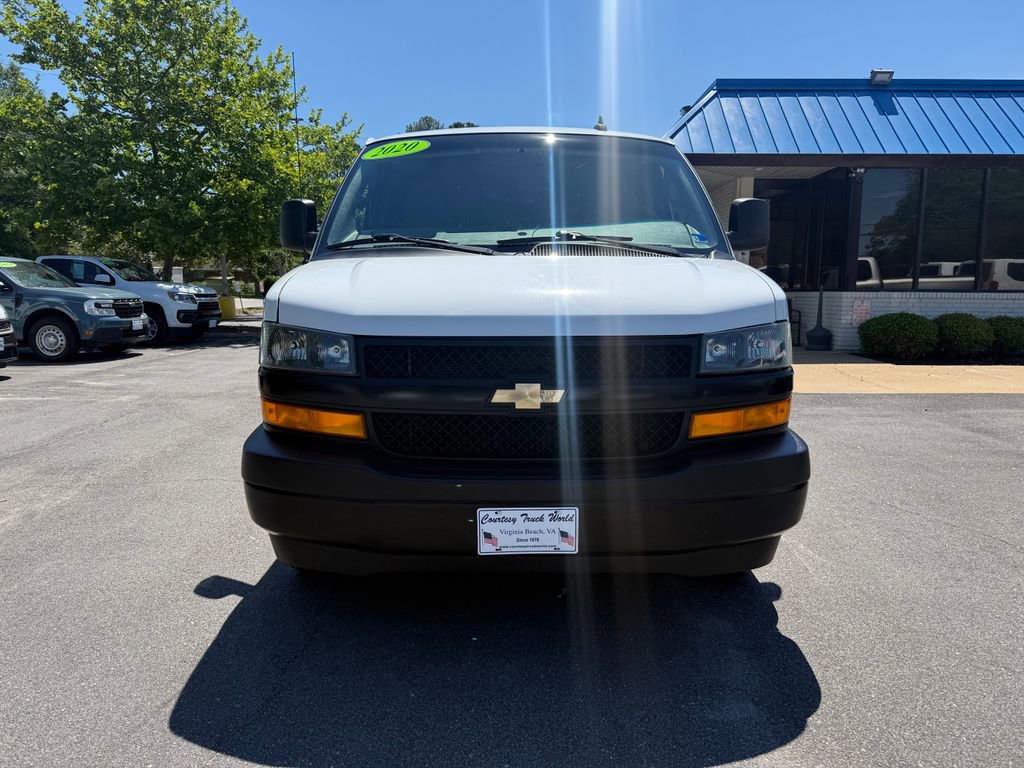 Used 2020 Chevrolet Express 2500 RWD image 7