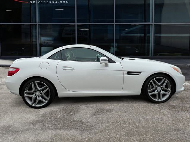 Used 2014 Mercedes-Benz SLK 250 w/ Premium Package image 6