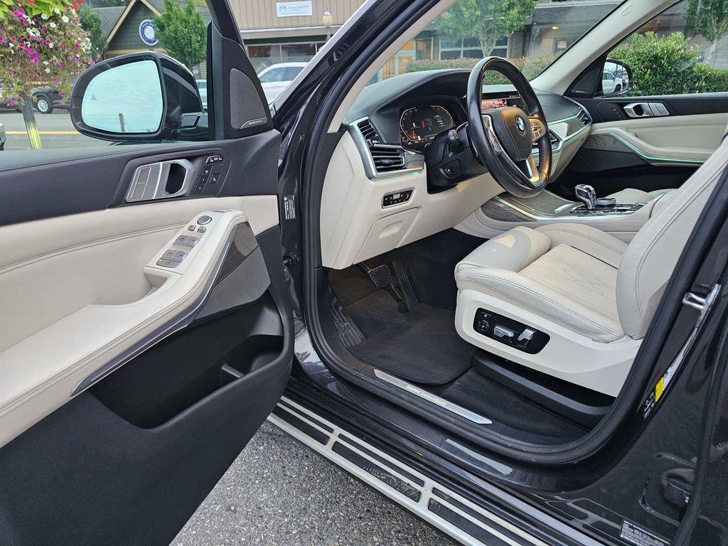 Used 2020 BMW X7 xDrive40i AWD/4WD image 22