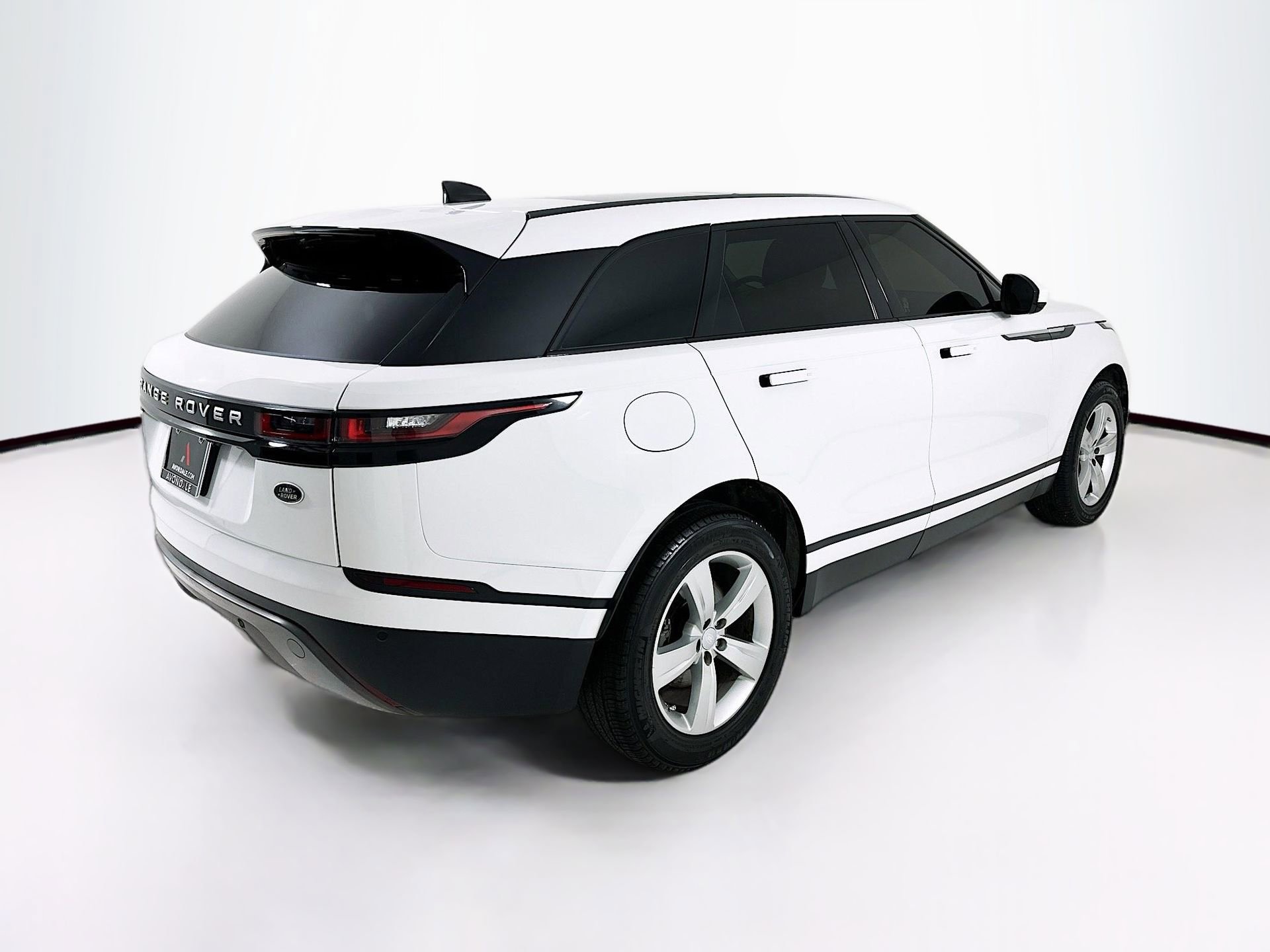 Used 2020 Land Rover Range Rover Velar S AWD/4WD image 8