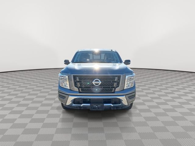 Used 2020 Nissan Titan SV w/ SV Convenience Package image 3