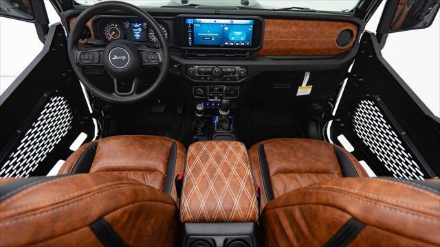 Used 2026 Jeep Gladiator Sport image 2