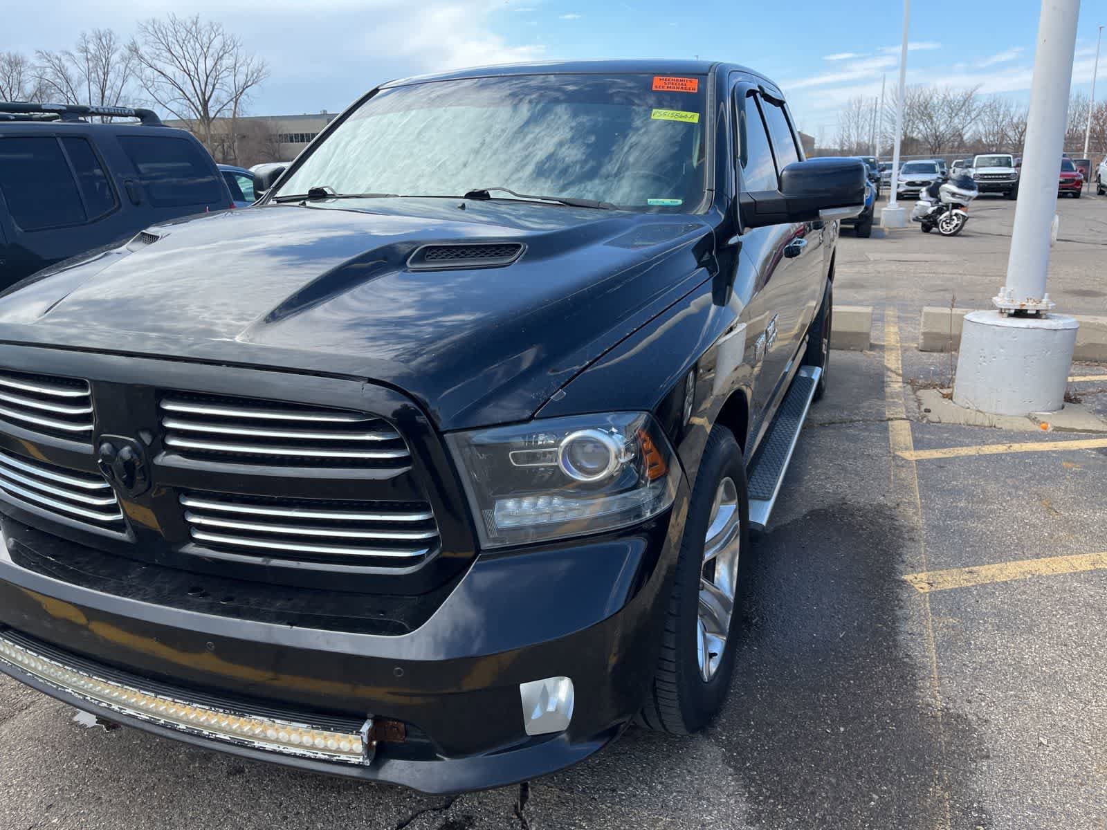 Used 2015 RAM 1500 Sport w/ Sport Premium Group AWD/4WD image 5