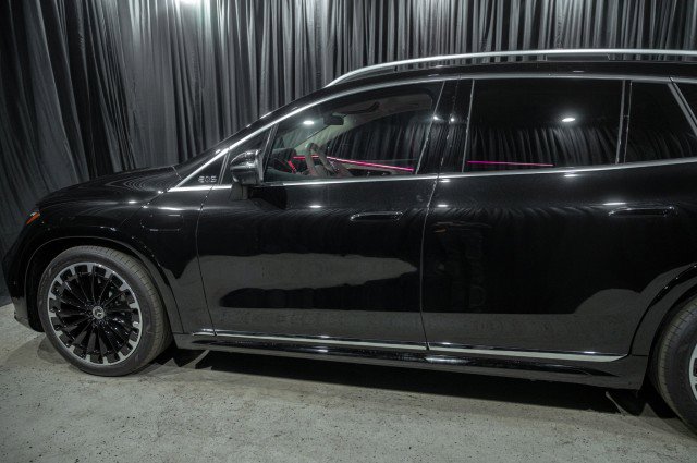 New 2026 Mercedes-Benz EQS 550 4MATIC SUV image 5