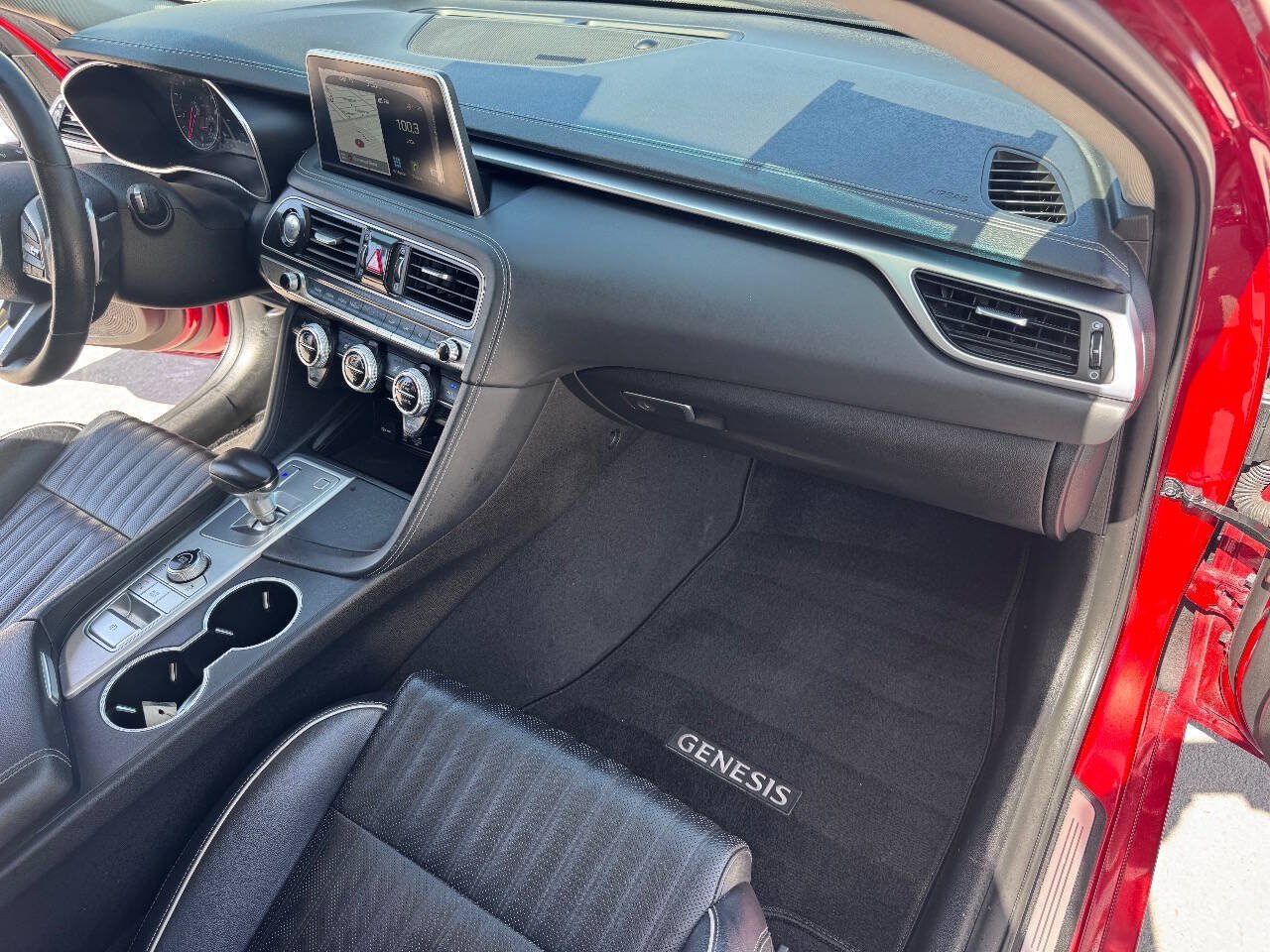 Used 2021 Genesis G70 2.0T w/ Elite Package RWD image 19