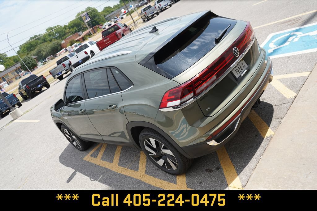 Used 2026 Volkswagen Atlas Cross Sport SE FWD image 11