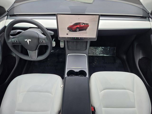 Used 2023 Tesla Model Y Performance AWD/4WD image 25