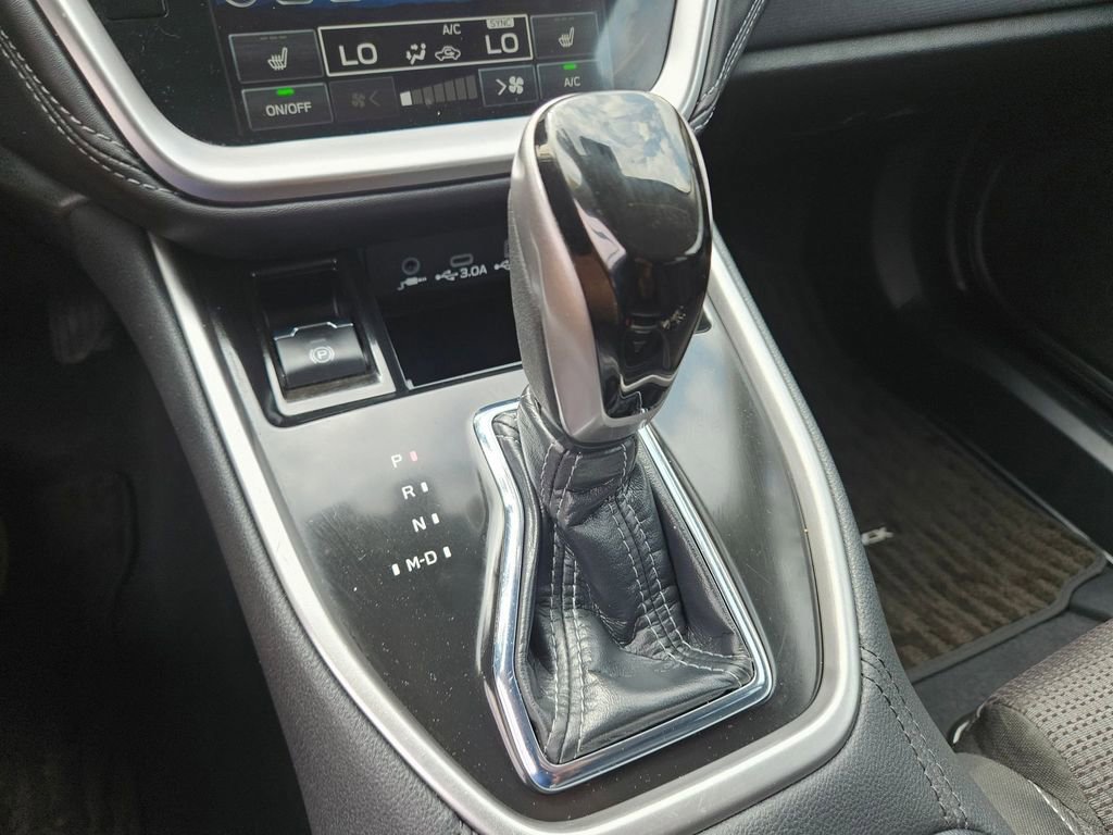 Used 2025 Subaru Outback Premium image 29