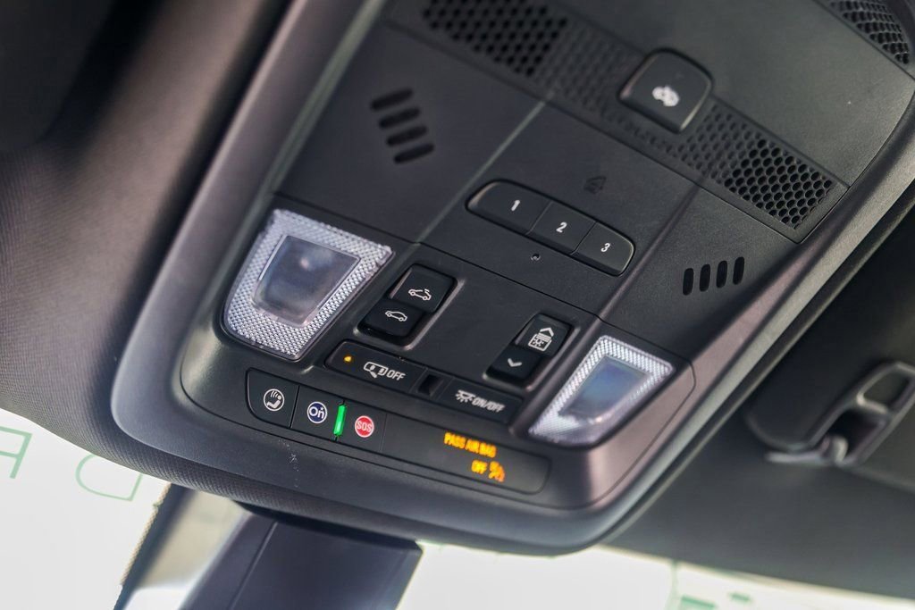 Used 2024 Cadillac XT5 Premium Luxury image 24