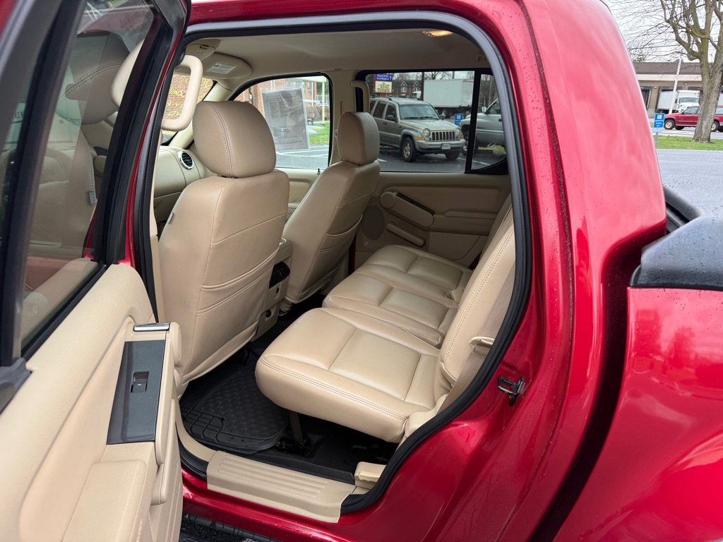 Used 2008 Ford Explorer Sport Trac XLT image 6