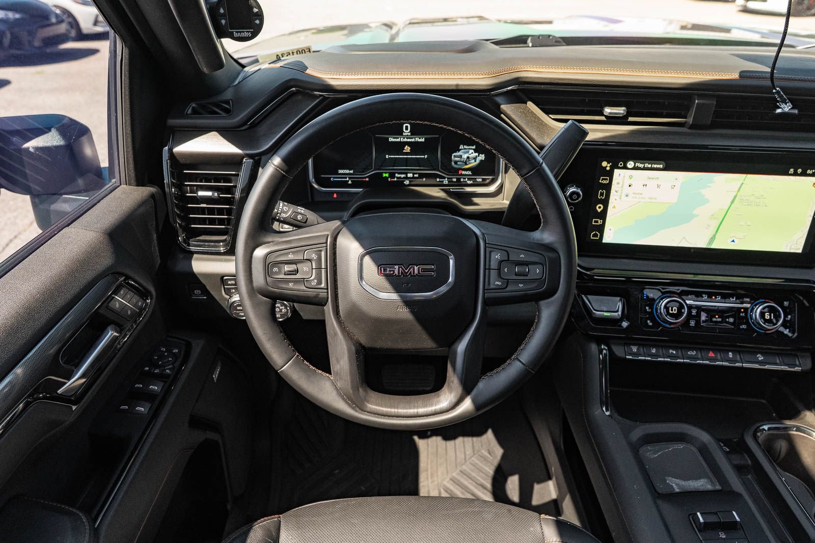 Used 2024 GMC Sierra 2500 AT4 w/ AT4 Premium Plus Package AWD/4WD image 30
