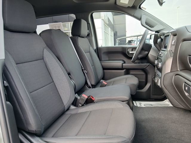 Certified 2026 Chevrolet Silverado 1500 Custom w/ Turbomax Blackout Package AWD/4WD image 15