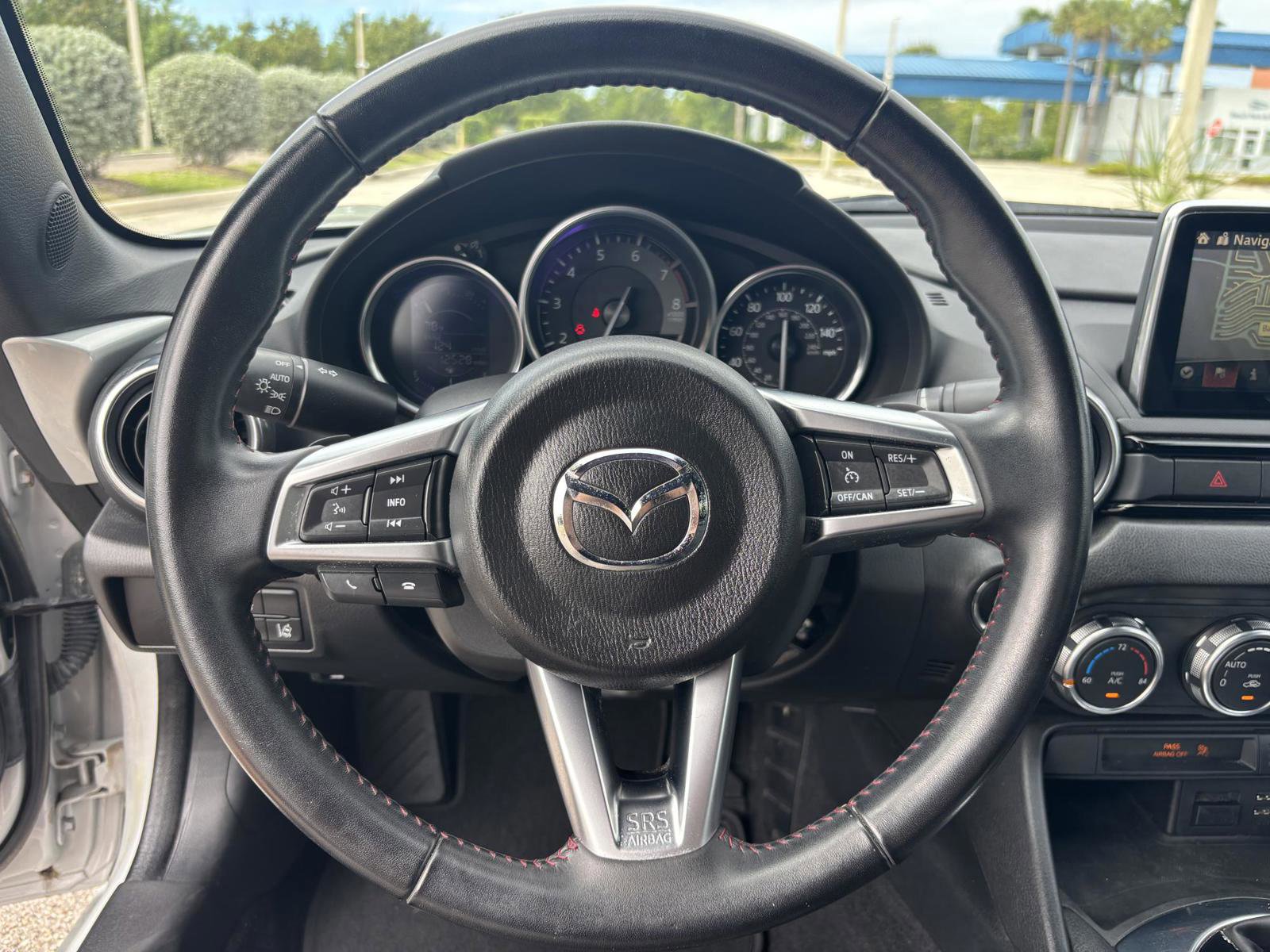 Used 2016 MAZDA MX-5 Miata Grand Touring image 8