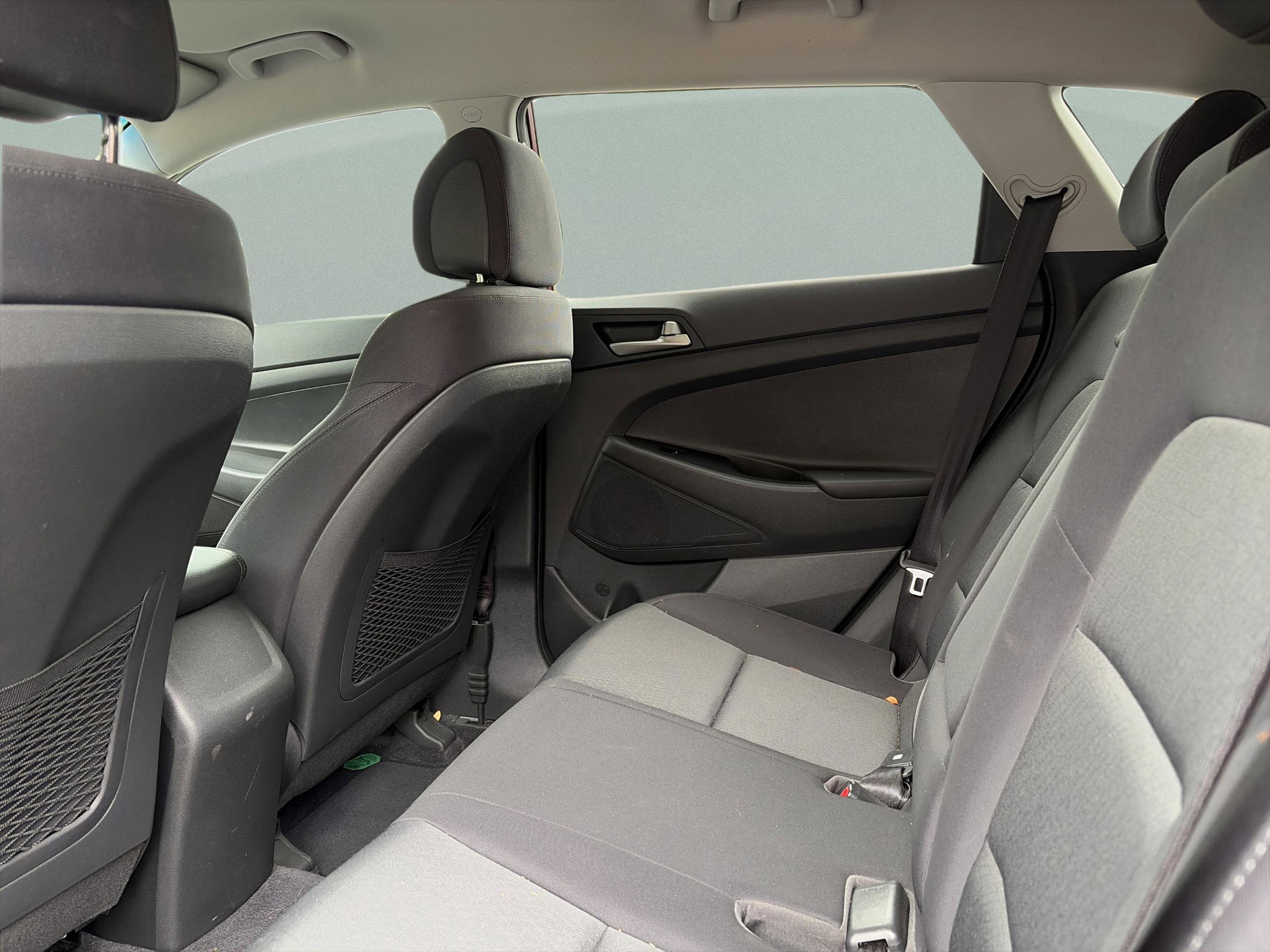 Used 2018 Hyundai Tucson SEL image 9