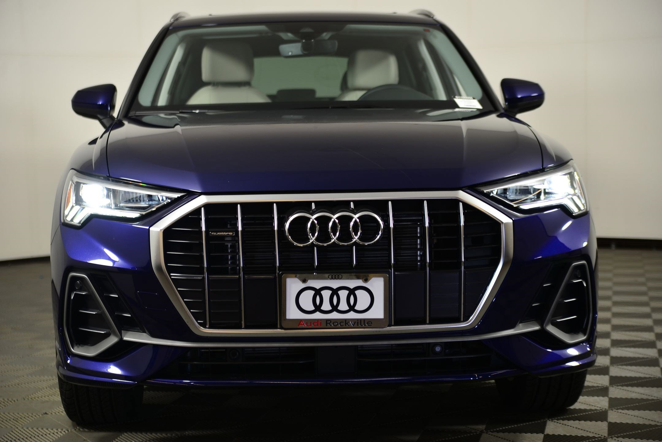 New 2025 Audi Q3 2.0T Premium w/ Convenience Package image 5