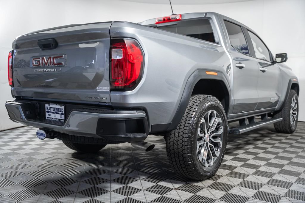 Used 2026 GMC Canyon Denali image 6
