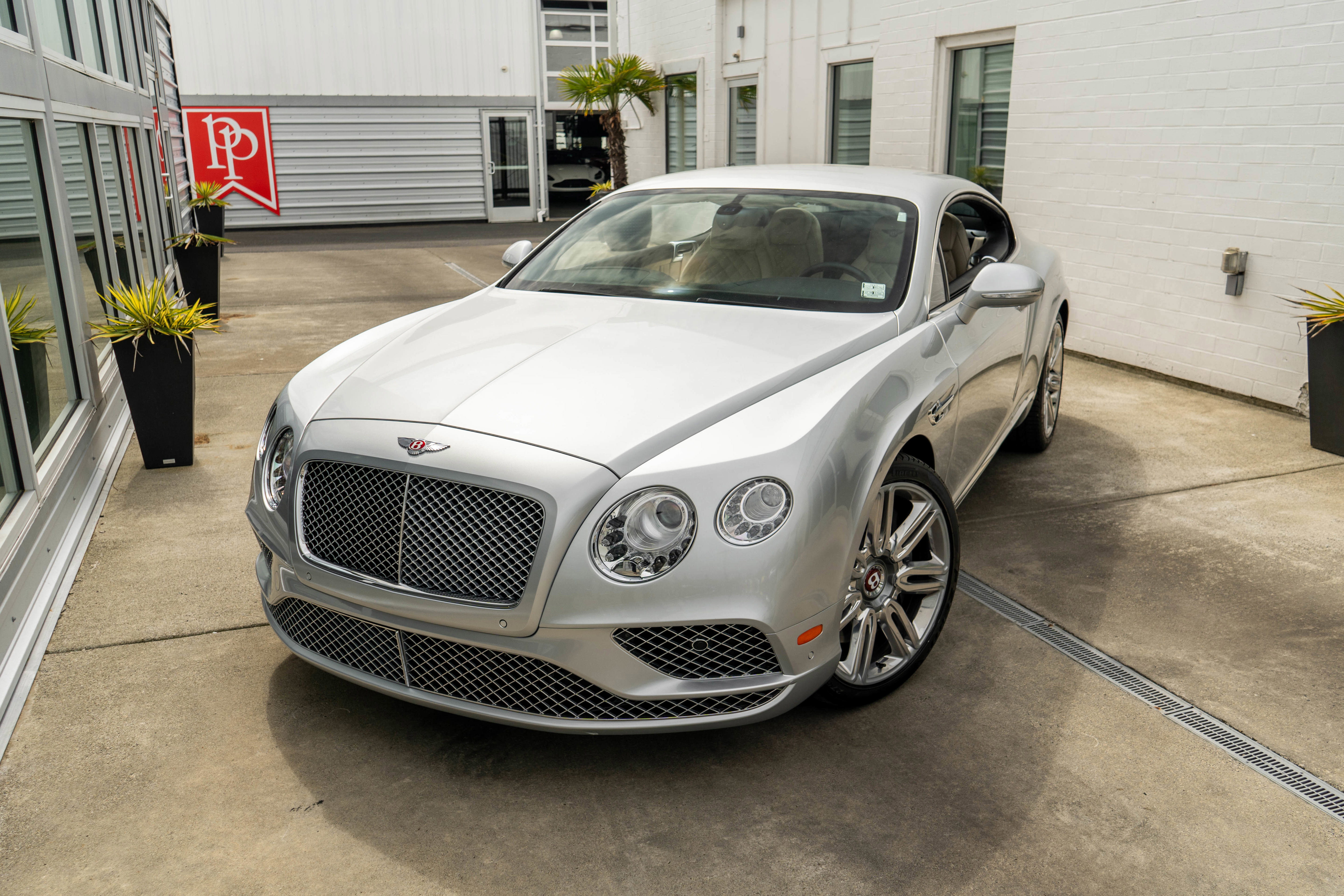 Used 2017 Bentley Continental GT AWD/4WD image 3