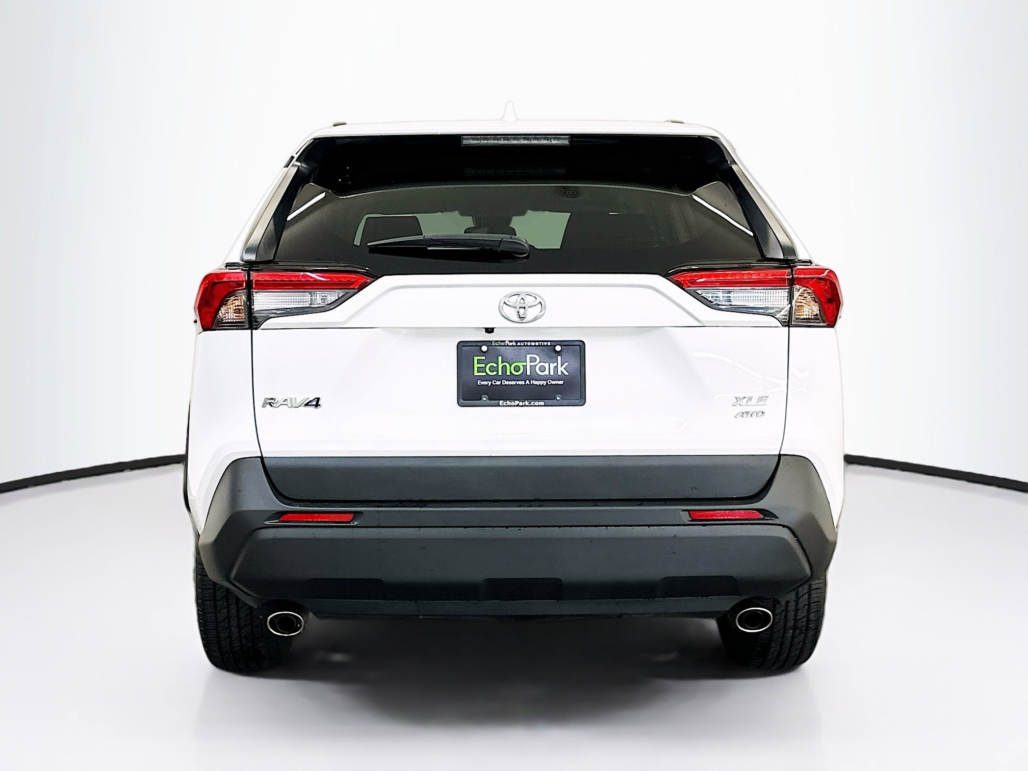 Used 2024 Toyota RAV4 XLE image 7