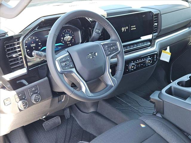 New 2026 Chevrolet Silverado 1500 RST w/ Max Trailering Package AWD/4WD image 3