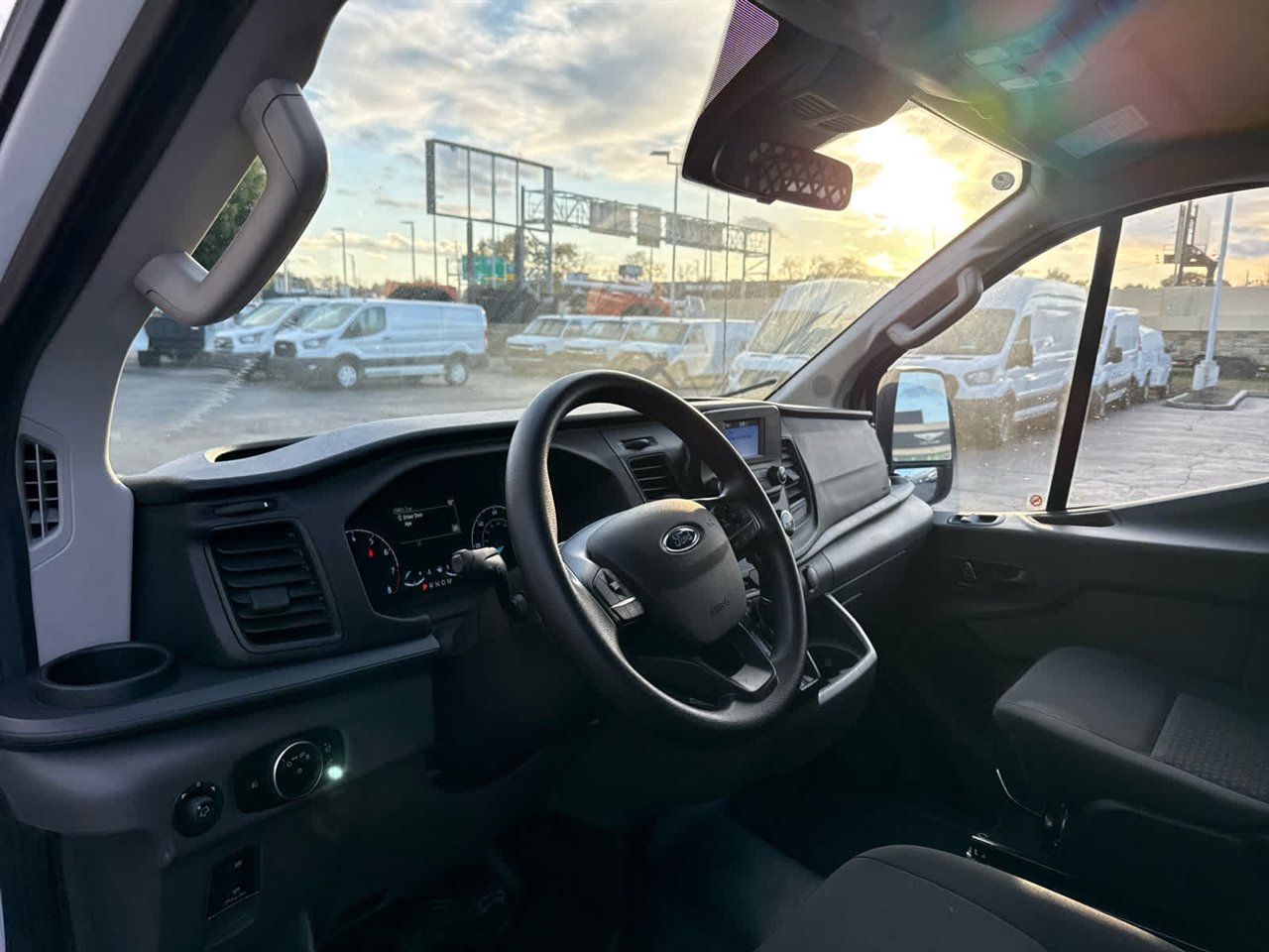 Used 2024 Ford Transit 250 Low Roof w/ Exterior Upgrade Package image 14